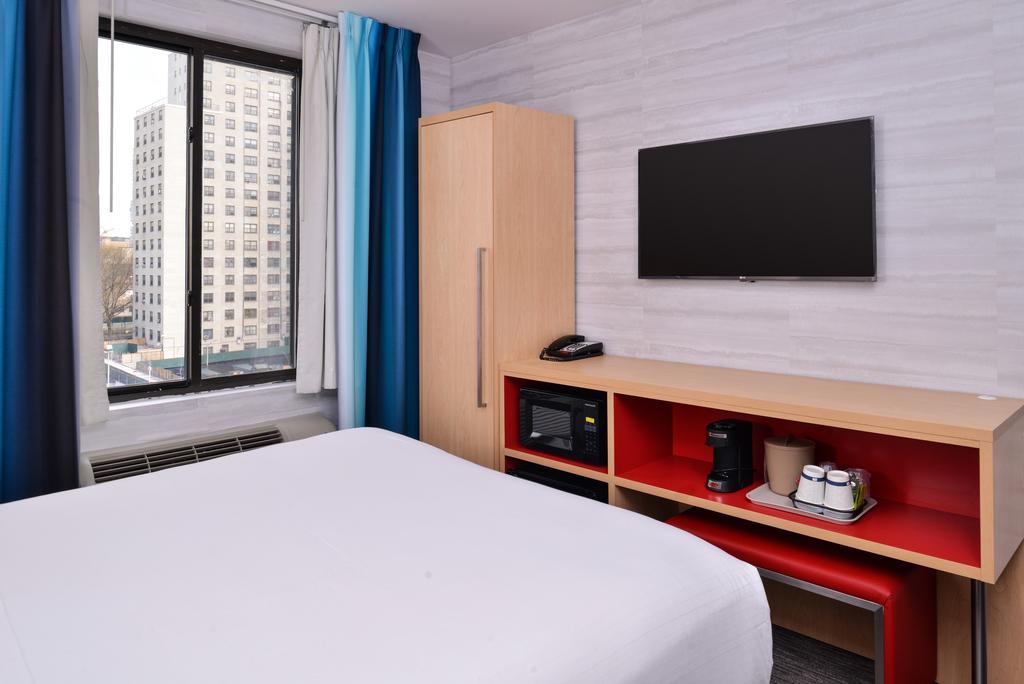 Red Lion Inn And Suites Brooklyn Nueva York Exterior foto